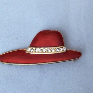 Red Rhinestone Hat Brooch. Vintage Red Hat Society Pin. 1980s Jewelry. Gift for Red Hat Lady. Mom. Grandma. Friend. Gifts Under Ten
