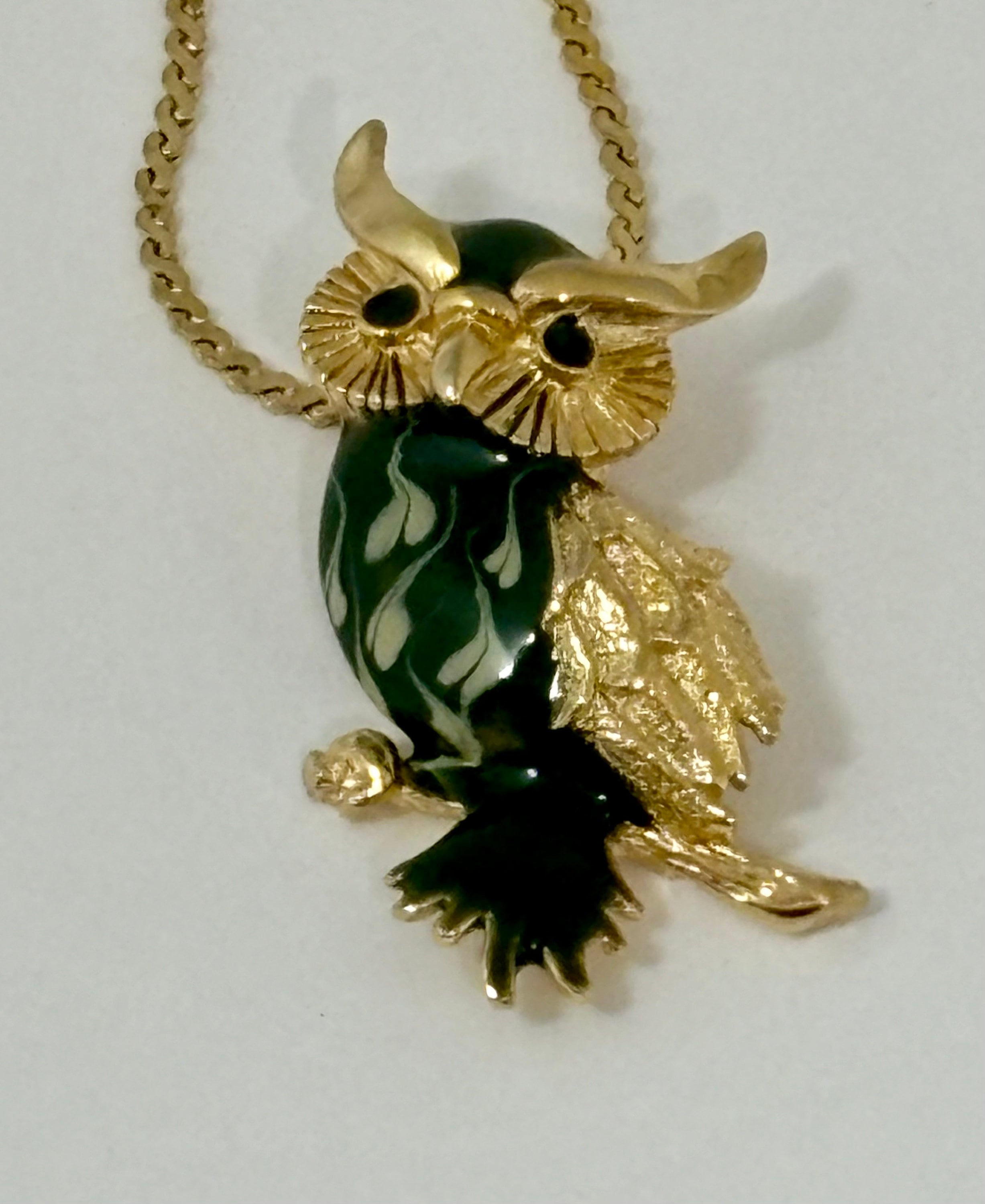 Green Enamel Owl Pendant Necklace - Gold Tone Bird Jewelry