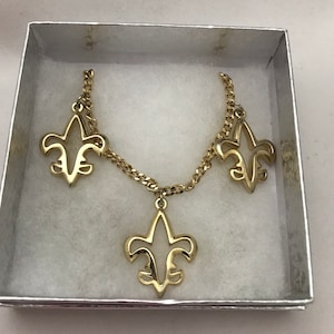 Fleur de Lis Charm Necklace. Vintage 24 Inch Girl Scout Jewelry. Gift for Scout Leader
