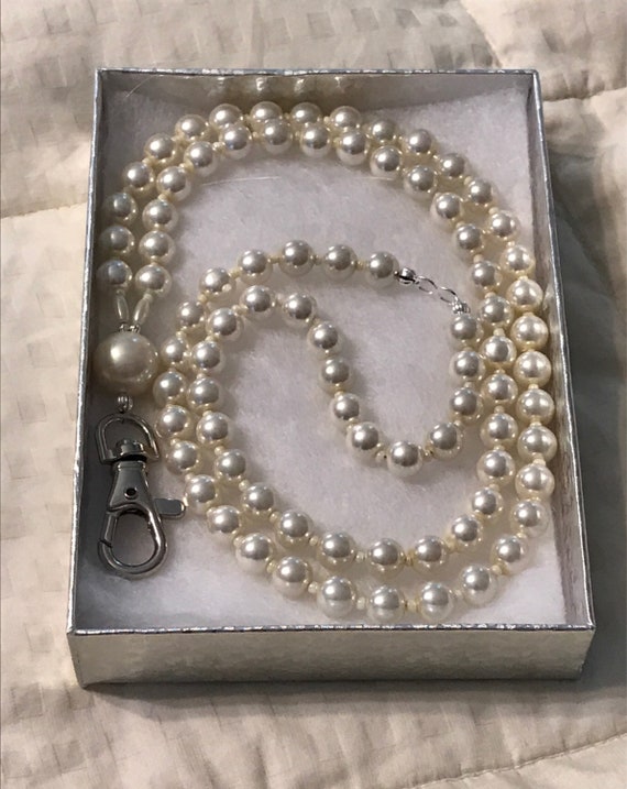 White Pearl Lanyard, Name Tag Holder, Classic Pearl Beaded Badge