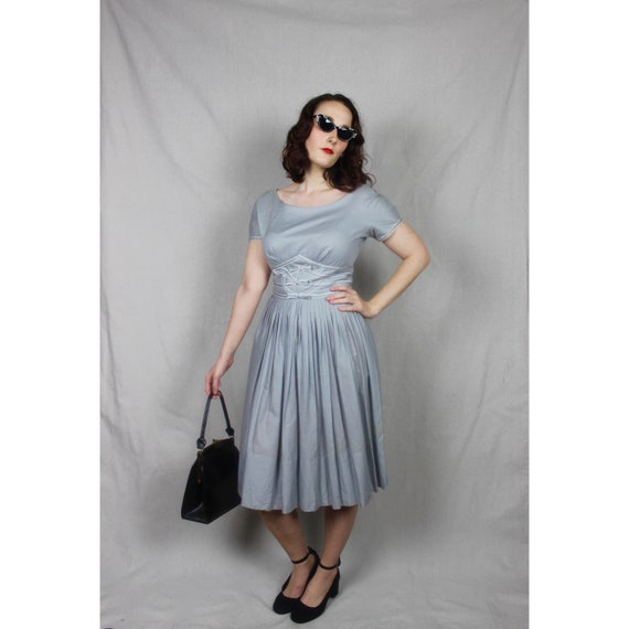 Holiday Sale! Vintage 1950s Slate Blue Pleated Fl… - image 1