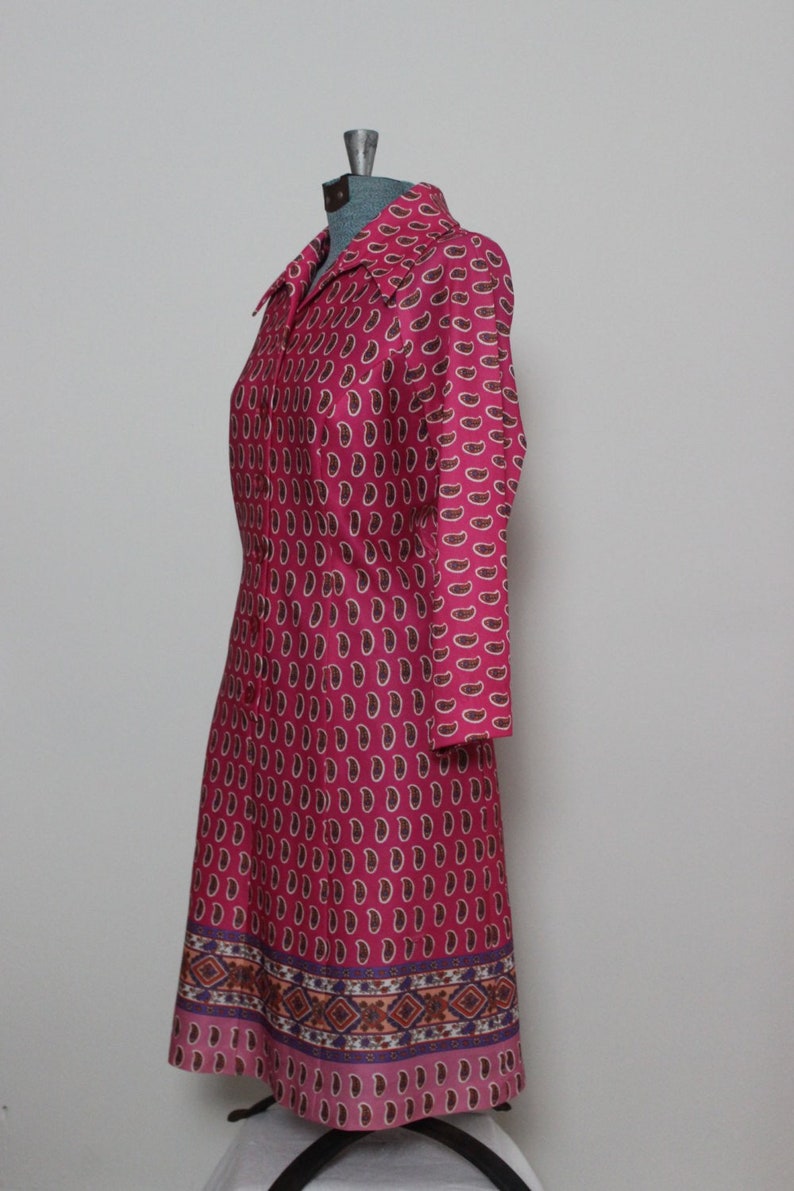 Holiday Sale Vintage 1960s Dress // 60s Paisley Psychedelic Midi Dress // image 4