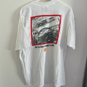 Vintage Car Racing Graphic T-Shirt /// 80s 90s Tee Shirt Oversize