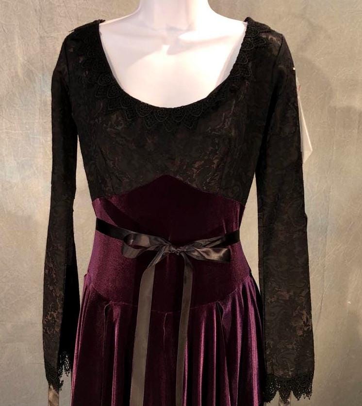 VTG Deluxe Shrine Black Dress Belgium Lace Chiffon Deep