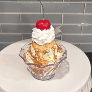 Fake Ice Cream Sundae, Caramel Sundae with nuts, Faux Ice Cream, Fake Food, Prop Food, Decorative Food, Photo Prop