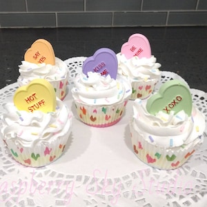 Fake Valentine's Day Cupcakes, Fake Candy Heart Cupcakes, Valentine's Day, Fake Food, Prop Food, Decorative Food