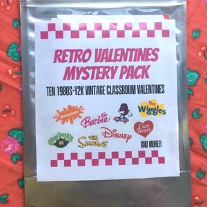 1980s-00s Vintage Classroom Valentine Mystery 10 Pack