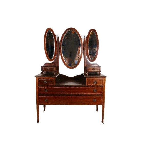 Vanity Vintage Duncan Phyfe Style Dressing Table Restoration Needed Will Post More Pictures When Complete