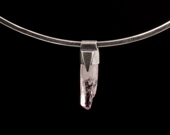 Crystal Necklace 925 sterling silver Stack Pendant textured /& oxidised White Pearl Foot