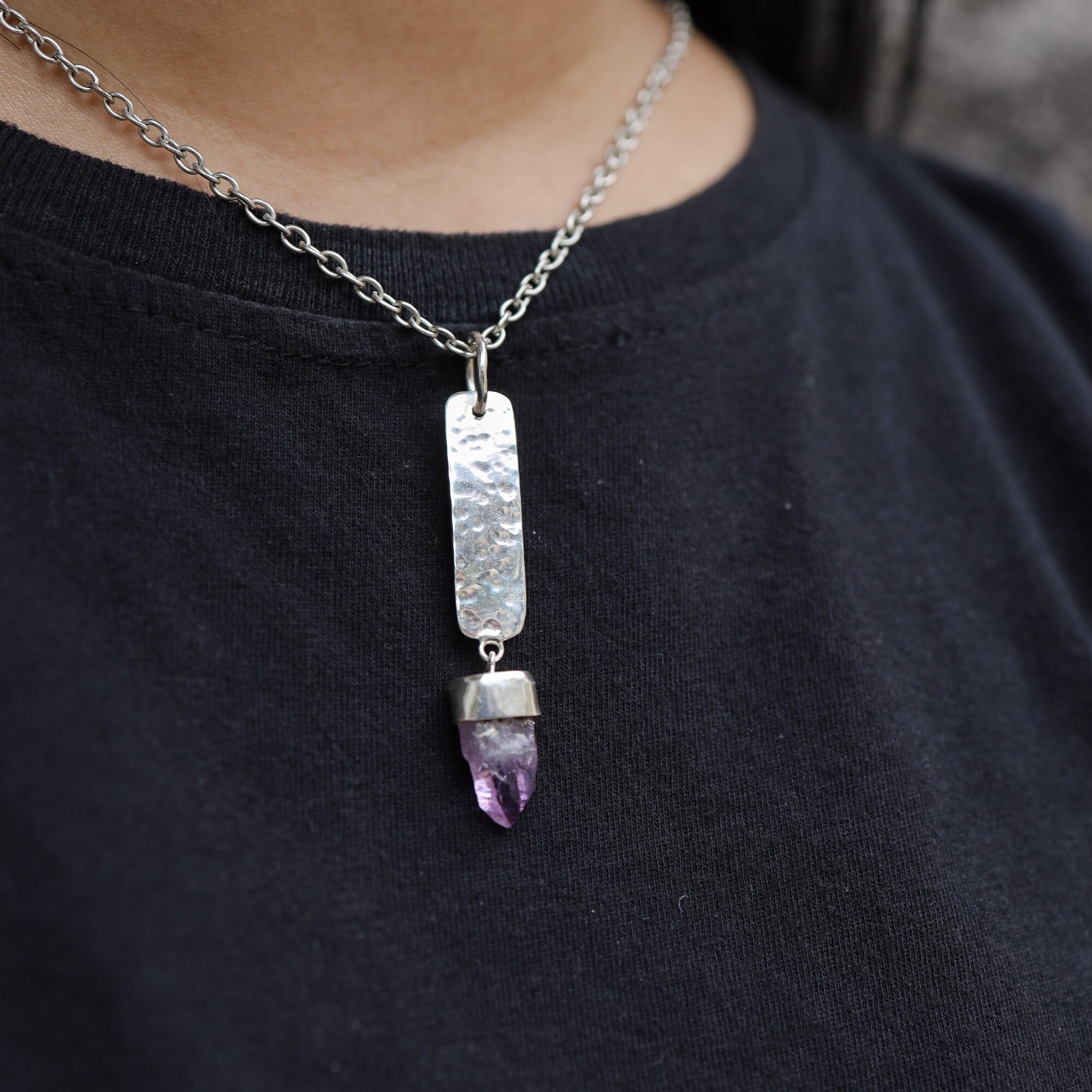Vera Cruz Amethyst Pendant - Sterling Silver - Hammer Texture 