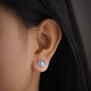 Hematite Stud - organic shaped Pair - Sterling Silver - Polished - Shiny Finish - Freeform Earring Studs
