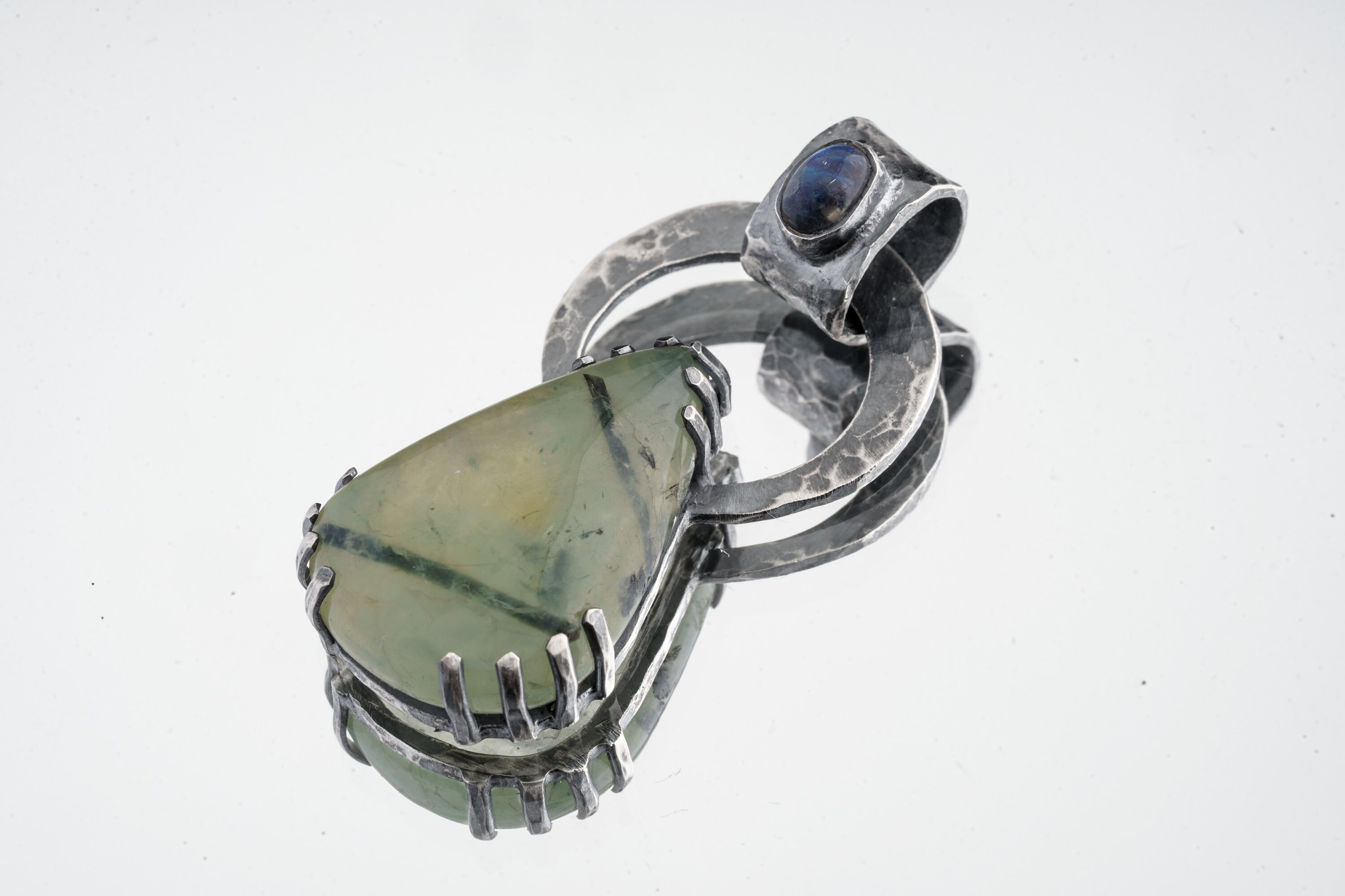 Peridot moonstone shop