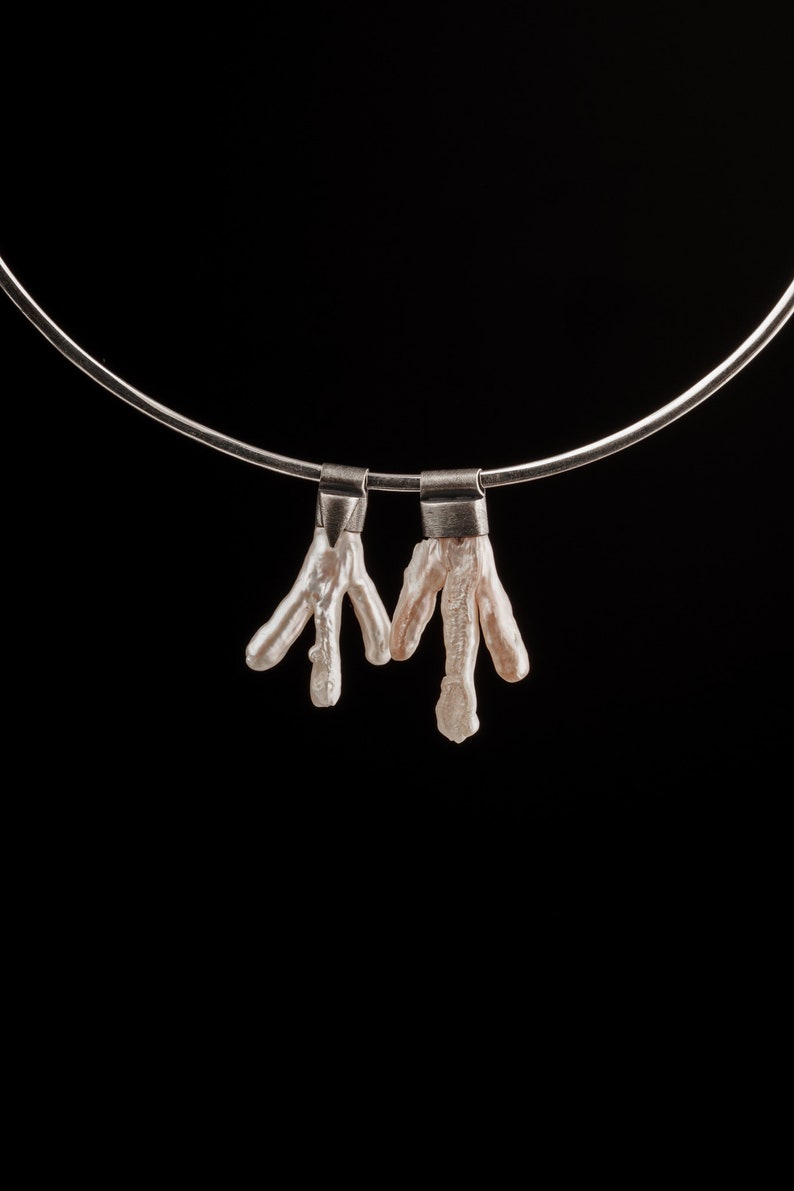 Crystal Necklace 925 sterling silver Stack Pendant textured /& oxidised White Pearl Foot