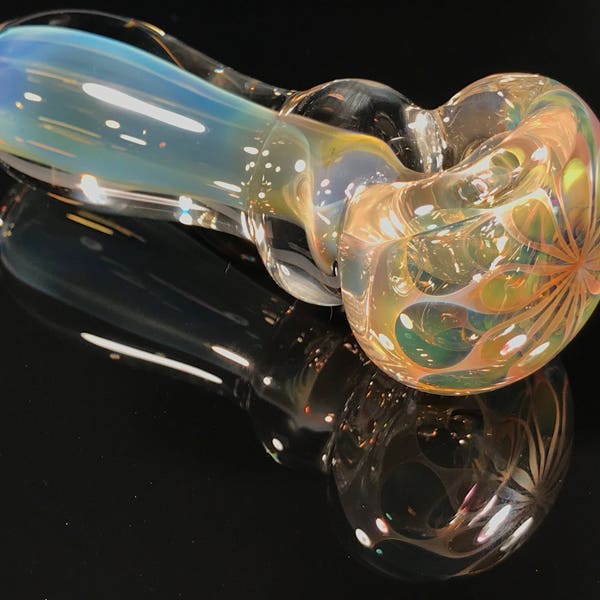 NEW! Gold and Silver Fumed Electric Jellyfish. Glass Pipe. Spoon Pipe. Tobacco Pipe. Smoking Bowl. Color Changing. Girly Pipe. Fumed Pipe