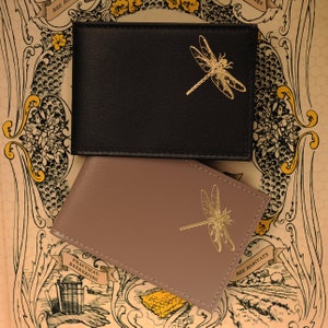 Dragonfly-reiskaarthouder - gerecycled leer