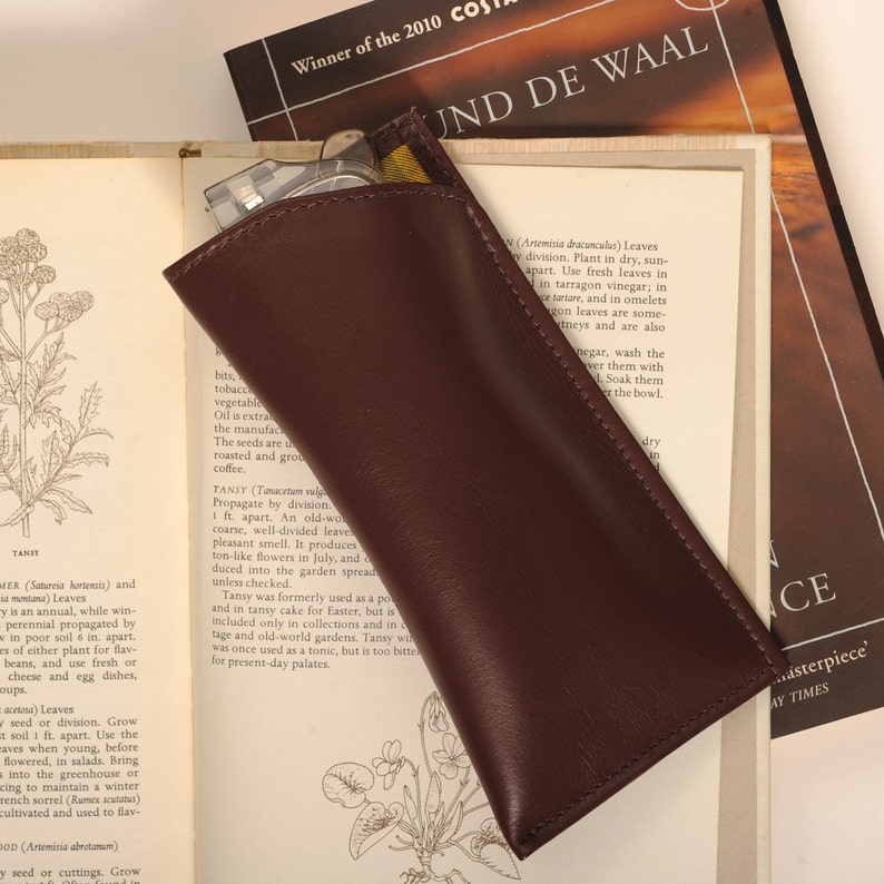 Men's Silk lined Leather Glasses Case image 1