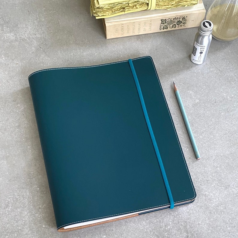 Recycled Leather Cover for A4 Spiral Notebook zdjęcie 1