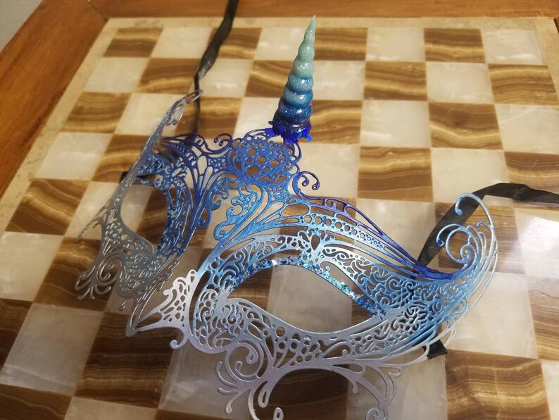 Download Maschera di Halloween Unicorno Casco Drago Cornuto | Etsy