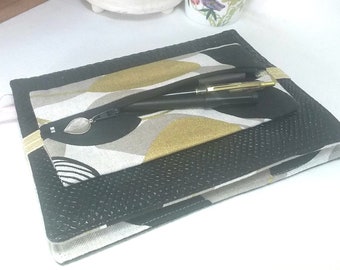 Vegan cover with notebook and elasticated pencil case: perfect for taking notes, making a travel notebook or a creative journal