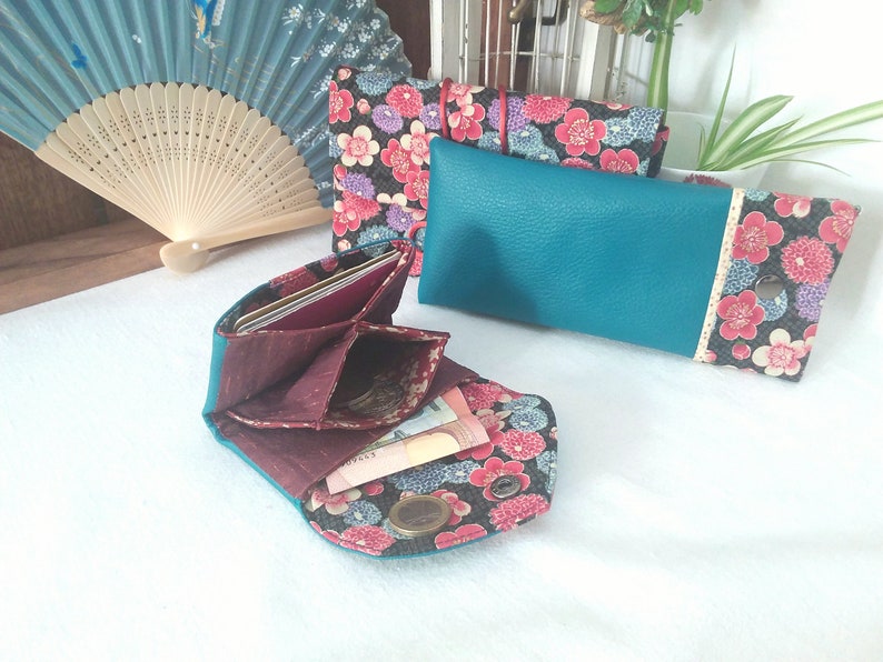 Le mini porte-monnaie portefeuille Origami en simili cuir avec ses soufflets intérieurs : il garde vos cartes et votre monnaie pour vous image 10