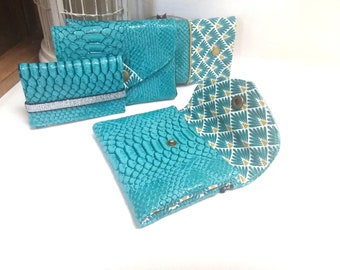 Small compact women's wallet in turquoise crocodile imitation leather and geometric cotton, a companion for you in your bag