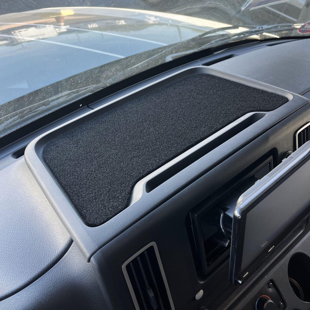 Wraith Table Mat Nexus Wraith Dashboard Mat/liner, for Restyling Console Freightliner ...