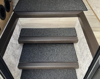 Renegade Verona Entry steps mats, 4pcs set, Waterproof Custom cut Carpet set for Super-C Freightliner M2 106