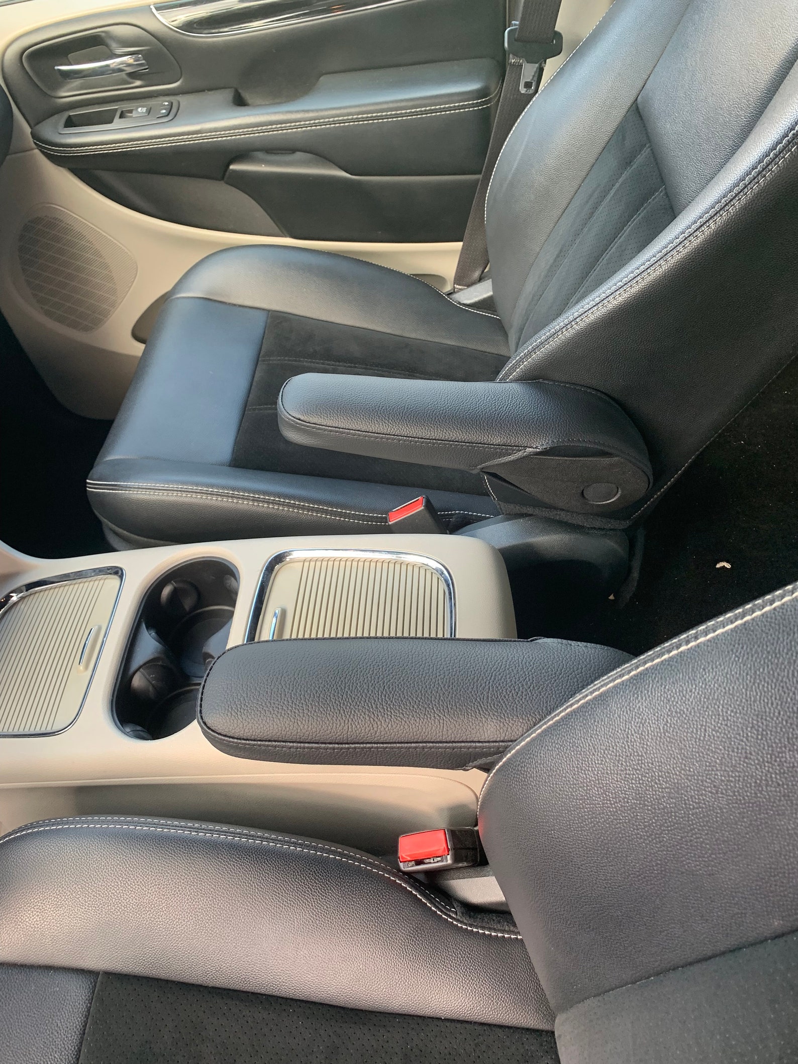 Armrest Covers for Dodge Grand Caravan & Chrysler Town and Country