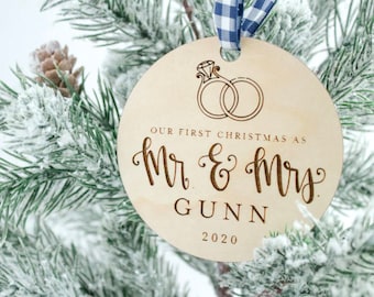 Married Wood Ornament - Wedding Gift - Newlywed Gift - Mr & Mrs Christmas Ornament Personalized - Mr Mrs Wedding Ornament - Wedding Keepsake
