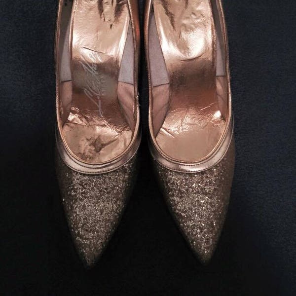 1960s Gold Glitter Spike Heels, size 5