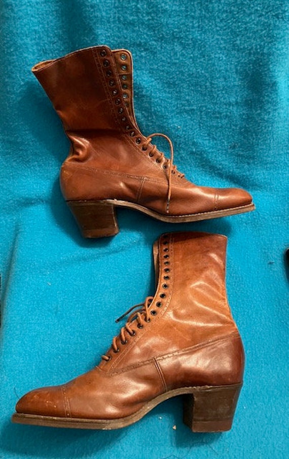 Ladies Edwardian Boots - size 7 - image 2