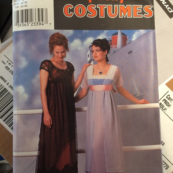 UNCUT Simplicity 8399 - Titanic Dress