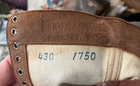 Ladies Edwardian Boots - size 7 - image 5