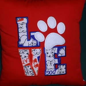 Love Paw Pillow, Paw Pillow, Cat Paw Pillow, Dog Paw Pillow, Pet Lover Gift, Gift for Her, Gift or Him, Animal Lover Pillow, Paw Print, Cat