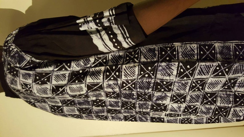 Med6 Button down batik shirt