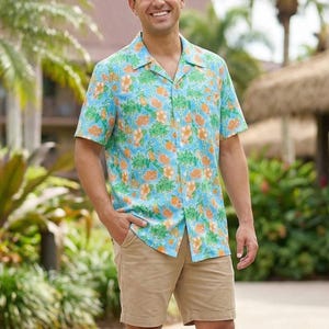 Koszula męska z krótkim rękawem i kieszenią, zapinana na guziki, inspirowana Disneyem, z motywem neonowych kwiatów i mandarynkową mandarynką Goofy i Pluto (wyprodukowano w USA)