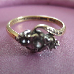 Victorian gold ring with white sapphires