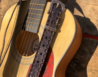 Custom leather guitar strap