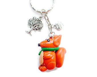 Porte-clés écureuil fimo, porte-clés animal mignon, figurine écureuil, porte-clés kawaï fimo, idée cadeau fille, cadeau garçon, animal