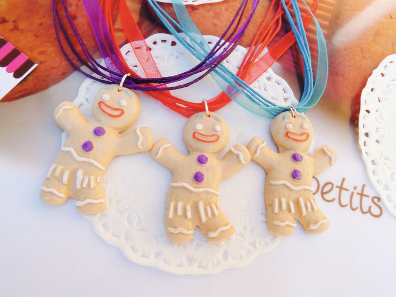 Collier gourmand gingerbread man ou monsieur bonhomme fimo noel image 2