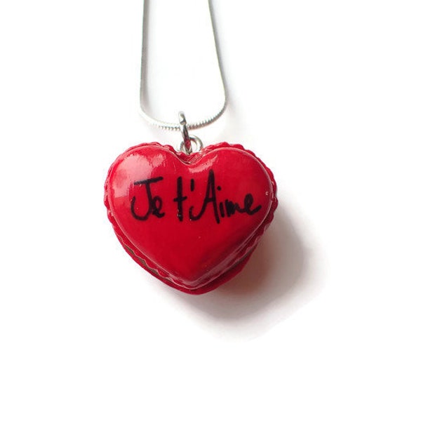 Collier macaron coeur fimo, porte-clé macaron rouge, cadeau personnalisé, magnet coeur macaron, collier coeur je t'aime, idée cadeau