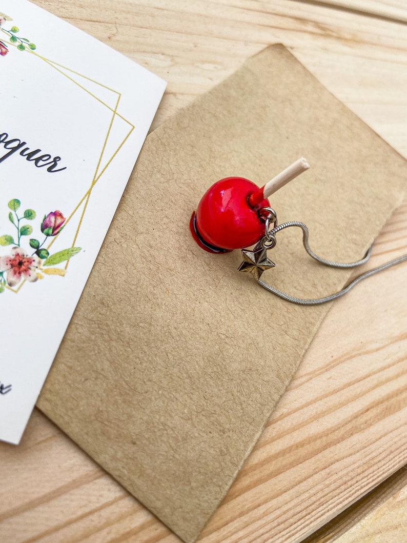 Collier gourmand pomme d'amour fimo, idée cadeau femme, apple of love necklace, bijou pomme amour, collier gourmand, pomme amour fimo image 2