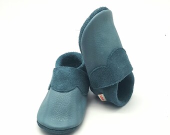 Crawling shoes Leather pushes Baby shoes Baptismal shoes uni blue for boys and girls