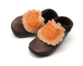 Crawling shoes leather punches baby shoes lion dark brown, light brown, soft Ecopell leather vegetable tanned, children's punch, baby shower