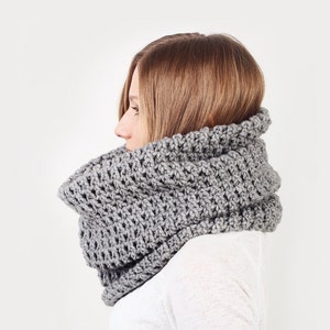 LISTO PARA ENVIAR / Bufanda de capucha gruesa, capucha chal, bufanda de capucha, bufanda snood, capucha de punto, bufanda con capucha, capucha de ganchillo, capucha de punto, regalo para ella
