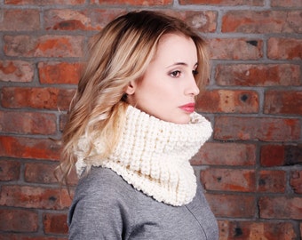 Chunky Cowl Scarf, Shawl Hood, Hood scarf, Crochet hood scarf, Snood scarf, Knit hood, Hooded scarf, Crochet cowl, Knit cowl, Gift for Her