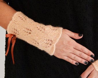 Guantes sin dedos de melocotón ligero de punto a mano, calentadores de muñeca de invierno, calentadores de manos, mitones, calentadores de brazo de punto, regalo hecho a mano de moda de invierno