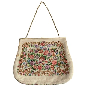 Vintage frame bag handbag small purse beige needlepoint flower floral needleart chain top handle clasp tapestry pouch