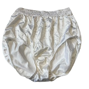 Vintage panties Hanes womens size 7 large white nylon shiny satin lace waistband high waisted rise knickers granny panties underwear