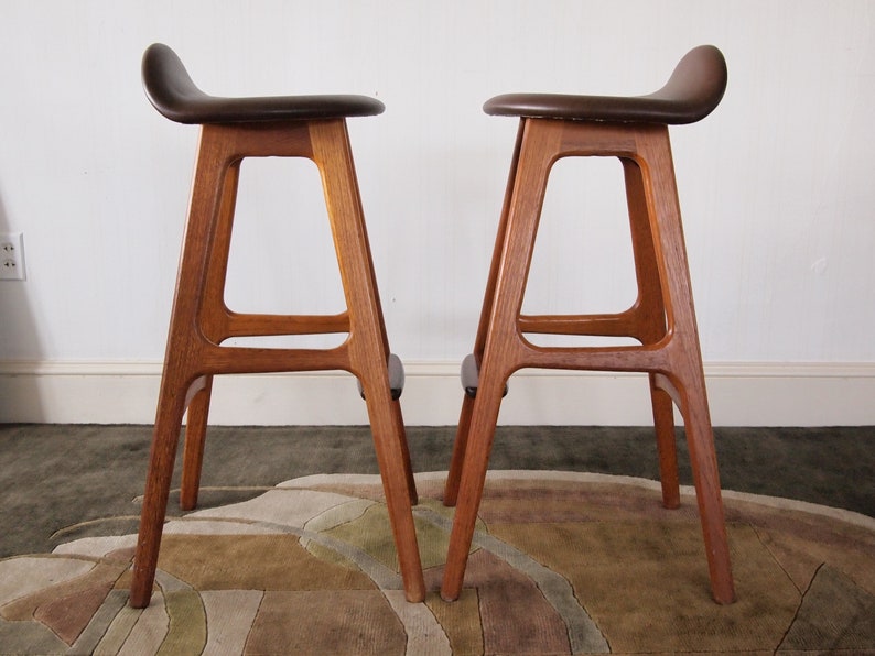 Pair 2 Vintage ERIK BUCH Model 61 Bar STOOL Barstool Teak Rosewood, Brown Vinyl, O.D. Mobler Danish Mid-Century Modern Eric Buck eames era image 2